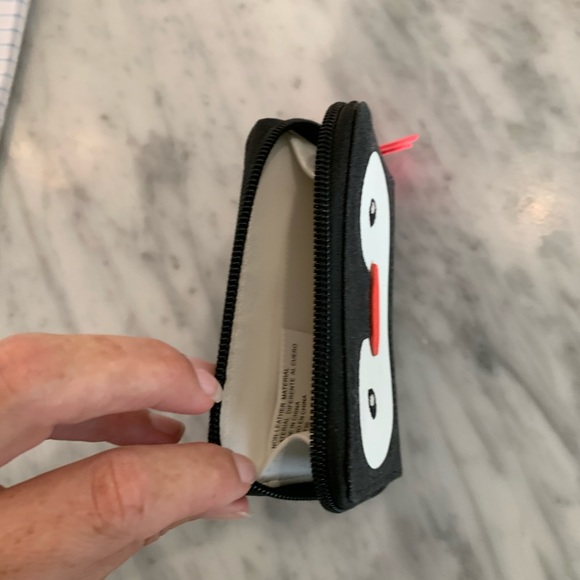 Penguin Wallet from Claire’s - Picture 3 of 3